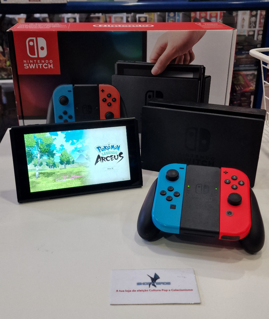Consola Portátil Nintendo Switch (32 GB - Azul e Vermelho Néon) (Seminova)
