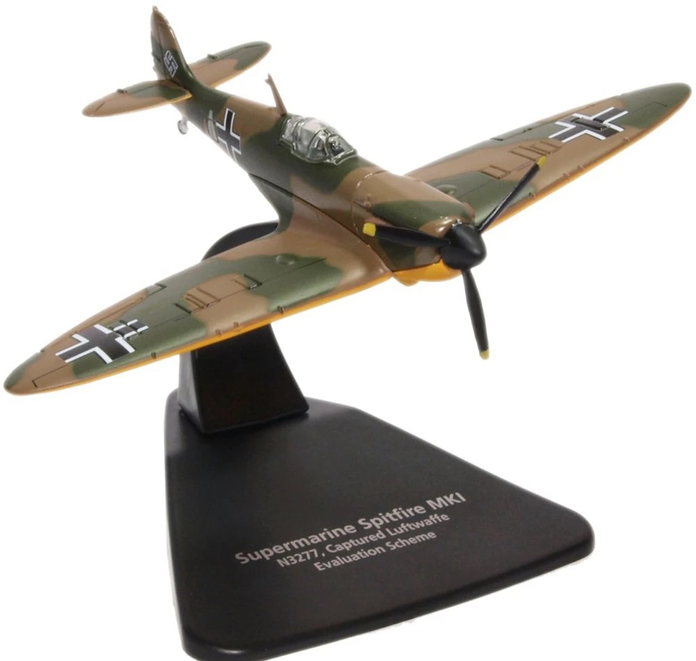Spitfire 1A N3277 Luftwaffe 1:72