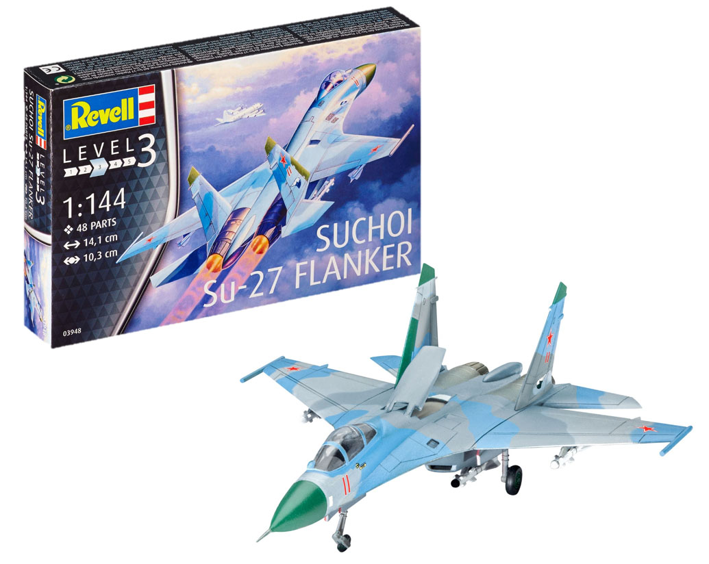 Revell Model Kit Suchoi Su-27 Flanker Scale 1:144