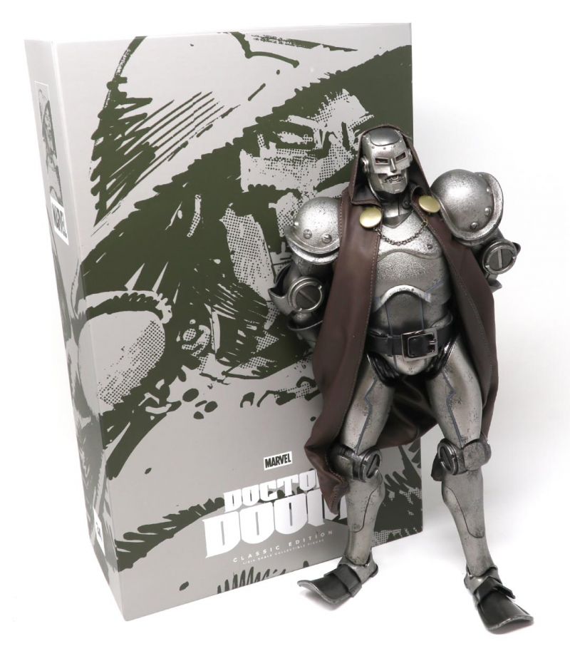 Marvel Doctor Doom Classic Edition 1/6 Scale Collectible Figure 30 cm