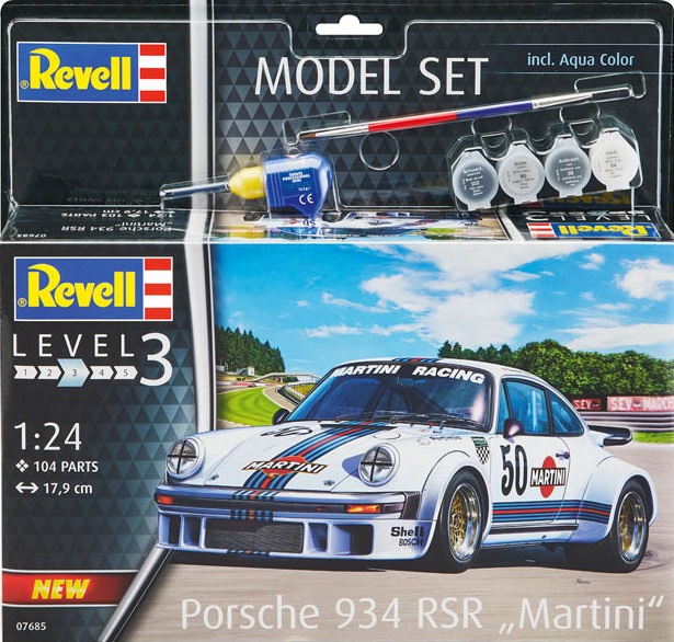 Revell Model Set Porsche 934 RSR Martini Scale 1:24