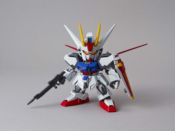 Gundam Seed: SD Gundam Ex-Standard 002 Aile Strike Gundam Model Kit 