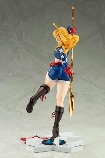 DC Comics Bishoujo PVC Statue 1/7 Stargirl 28 cm