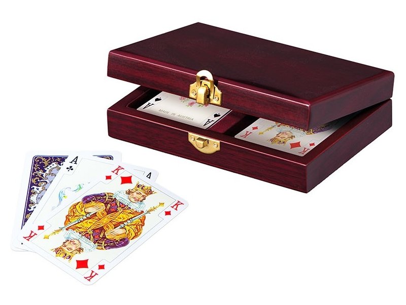 Piatnik Cards Lux in wooden casket