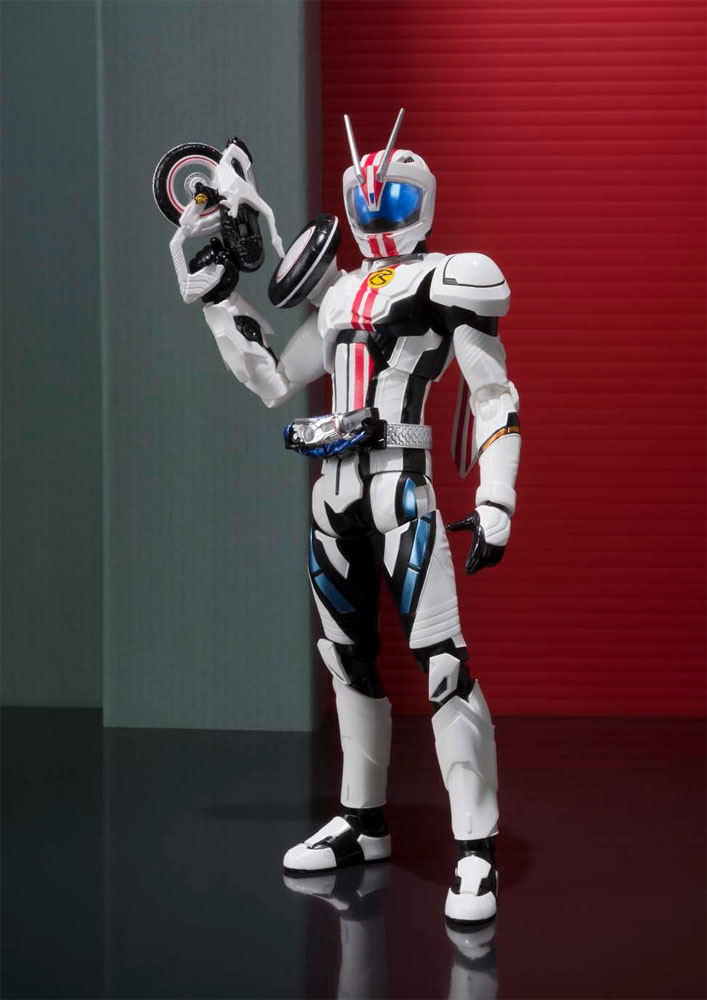 Kamen Rider Drive S.H. Figuarts Action Figure Kamen Rider Mach 15 cm