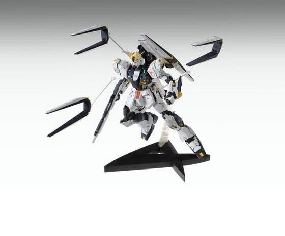 Gundam: Master Grade - nGundam Ver. Ka 1:100 Model Kit 