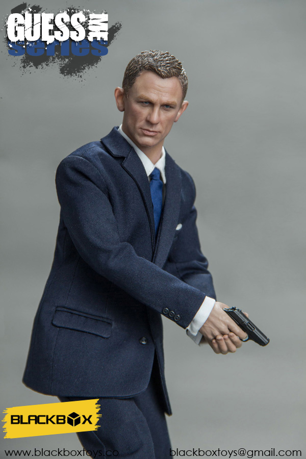 James Bond 007 Spectre Action Figure 1/6 Blue Suit Version