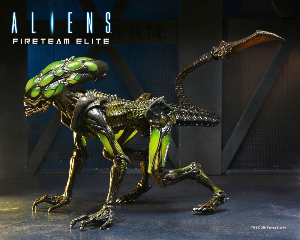 Aliens: Fireteam Elite Burster Alien Action Figure 23 cm