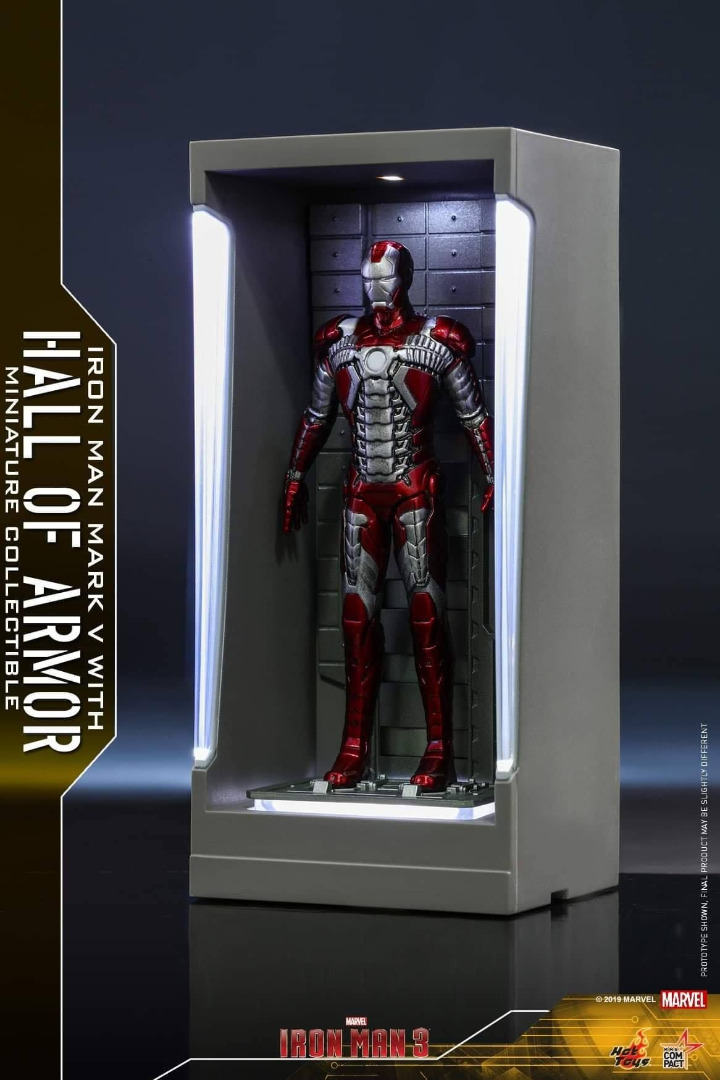 HotToys Marvel Figure Miniature Iron Man 3 Mark 5 With Hall Of Armor 11 cm
