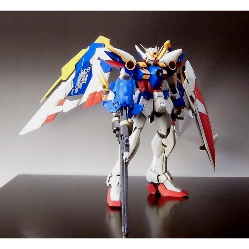 Gundam Wing: Master Grade - Wing Gundam Version Ka 1:100 Scale Model Kit 