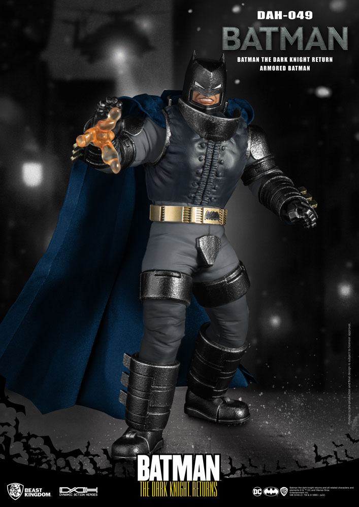 Batman The Dark Knight Returns 8ction Action Figure 1/9 Armored Batman 21cm
