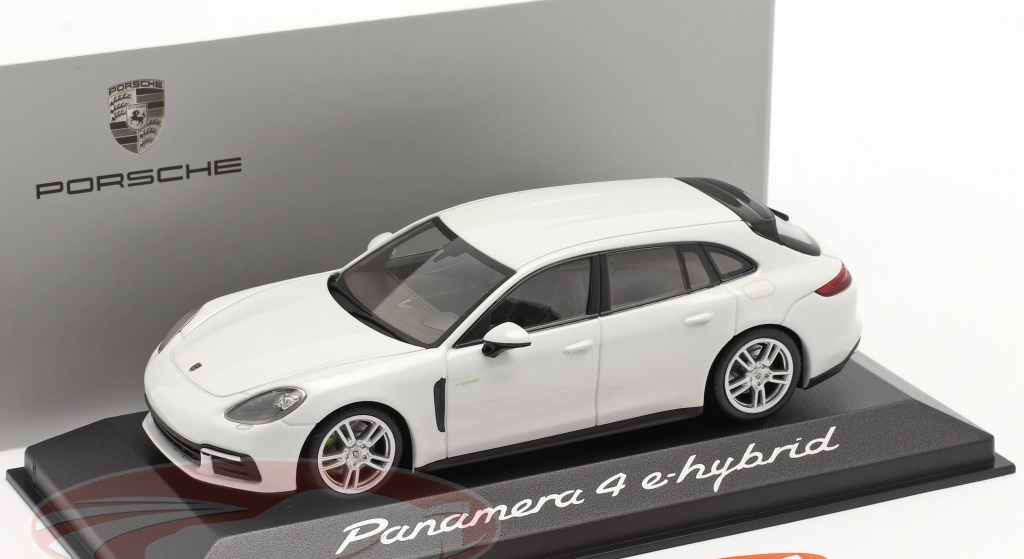 Minichamps Porsche Panamera 4 E-Hybrid white 1:43