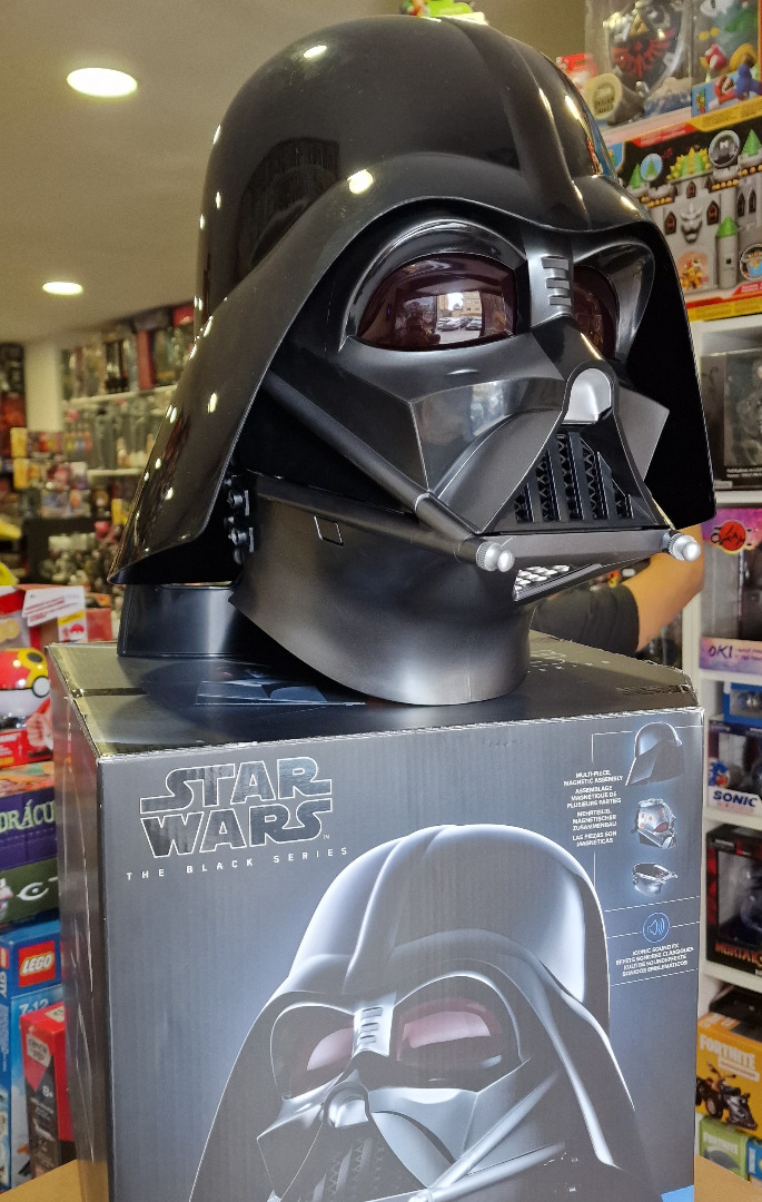 Star Wars: Obi-Wan Kenobi Black Series Electronic Helmet 2022 Darth Vader*