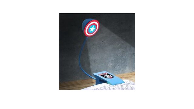 Marvel: Captain America Book Light 