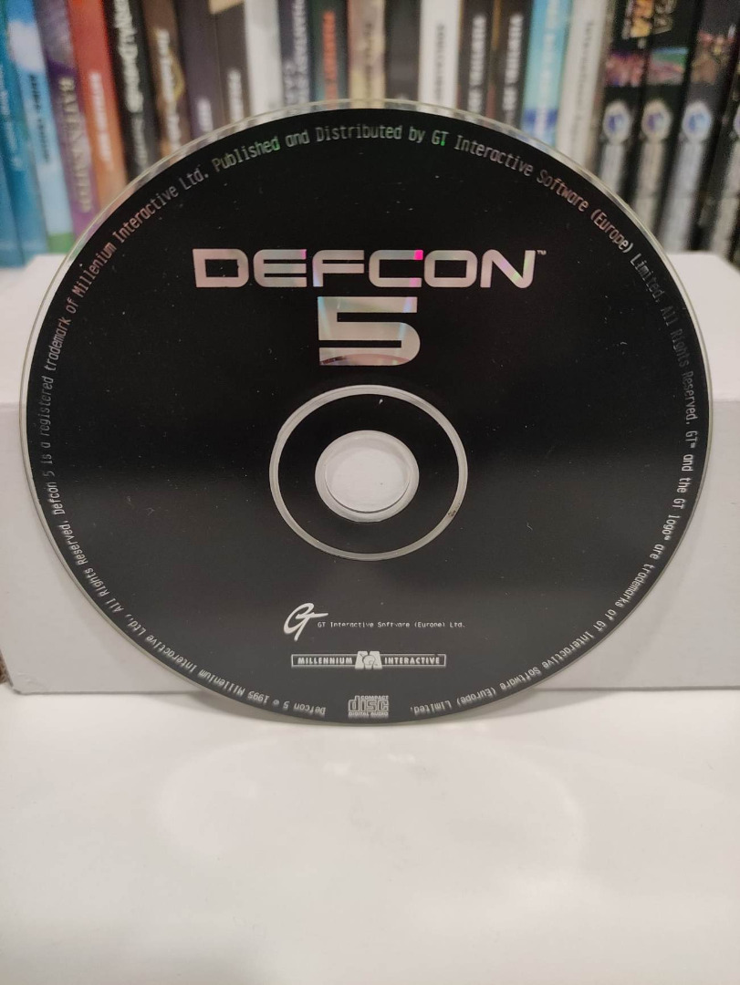 Defcon 5 PC (Seminovo)