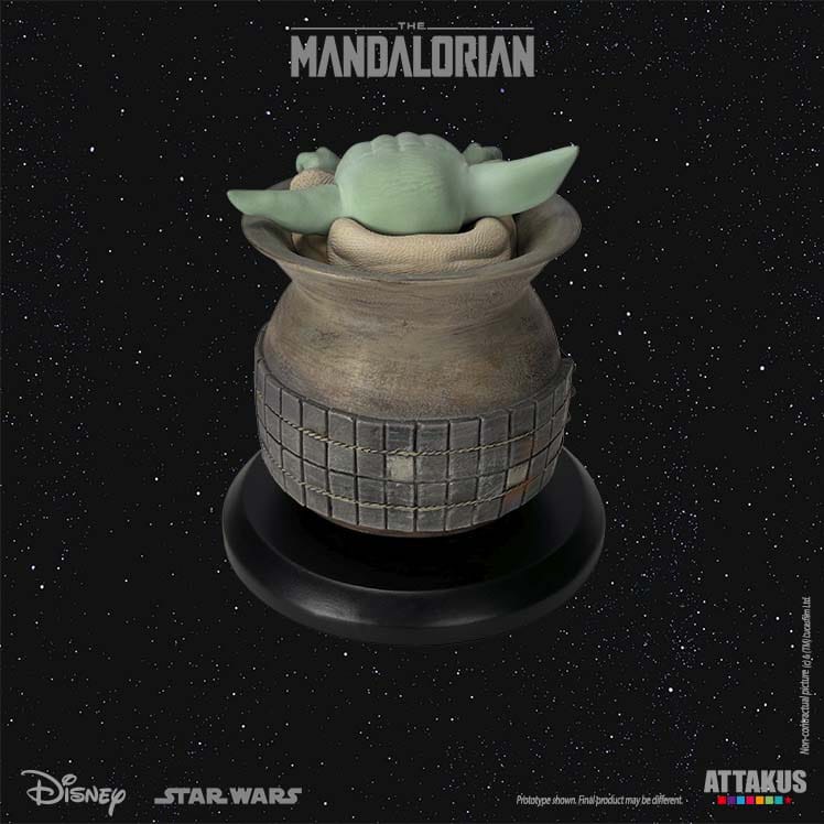 Star Wars: The Mandalorian Classic Collection Statue 1/5 Grogu in the Jar