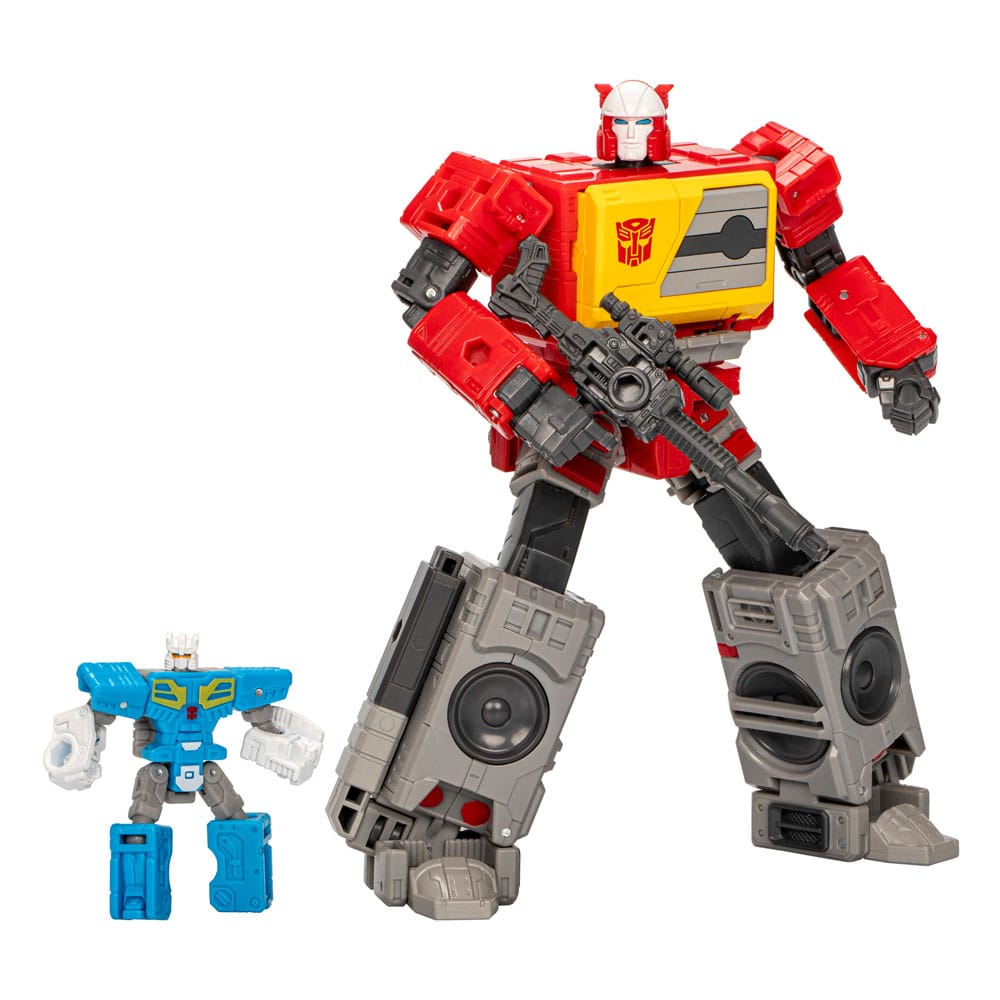 The Transformers Voyager Class Action Figure Autobot Blaster & Eject 16 cm