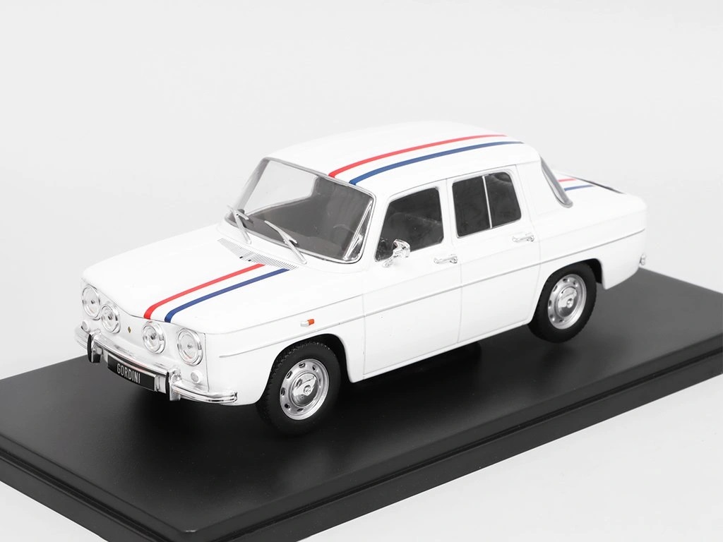 WhiteBox Renault 8 Gordini White Scale 1:24